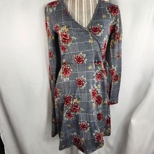 No Comment NY-LA Faux Wrap Black Grey Red Floral Plaid Dress Size Medium